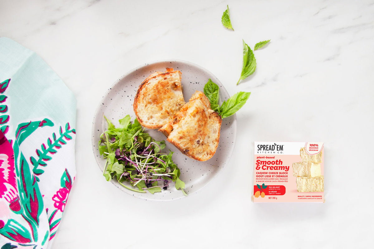 Kimchi Apricot Grilled Cheese &ndash; MILLSIE